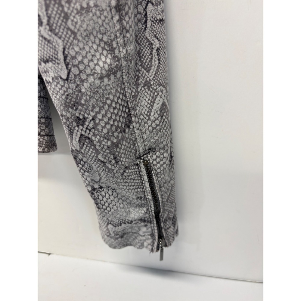 White House Black Market Moto Jacket Women 10 Grey Snakeskin Zip Up Stretch Coat - Picture 5 of 6